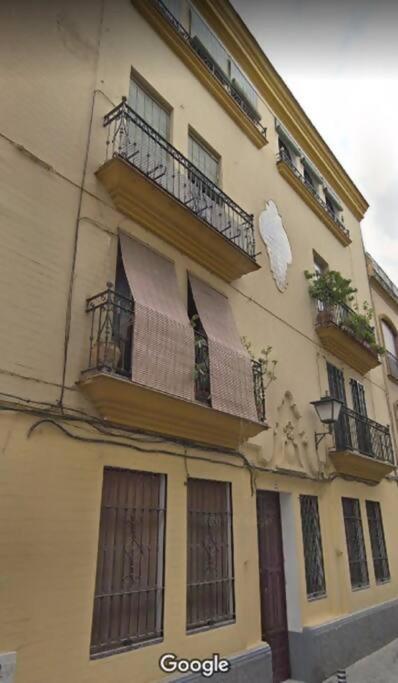 B Reform Netflix Parking Segun Disponibilidad Apartment Sevilla Exterior foto